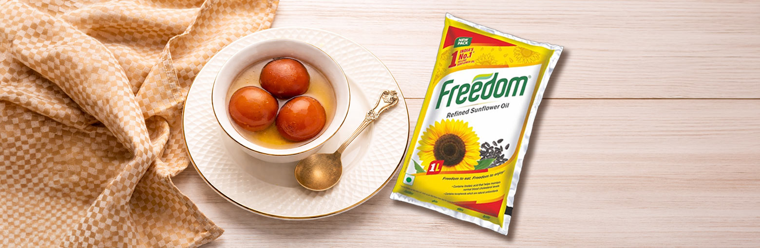 soft and juicy gulab Jamuns
